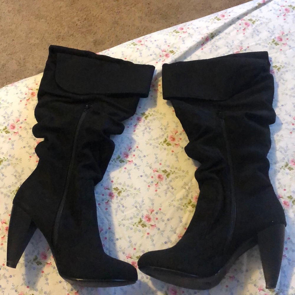 Black boots